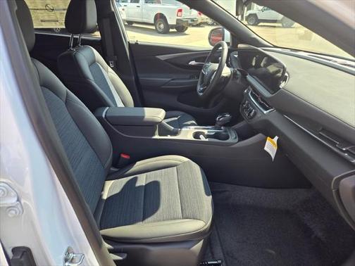 2025 Buick Envista Preferred FWD