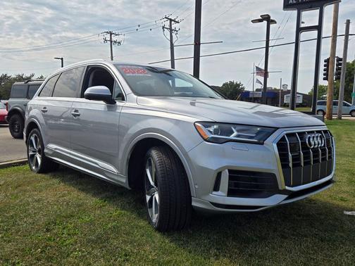 2022 Audi Q7 55 Premium Plus