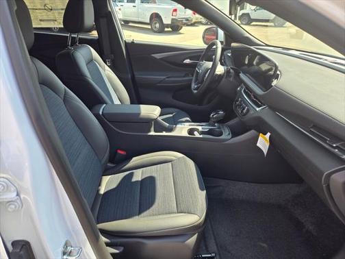 2025 Buick Envista Preferred FWD