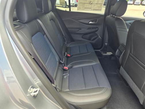 2025 Buick Envista Preferred FWD