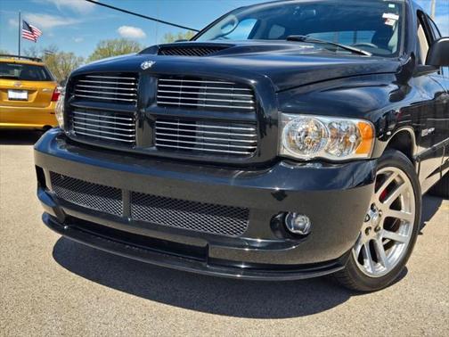 2005 Dodge Ram 1500 SRT-10 Quad Cab