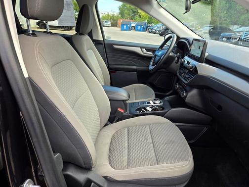 2021 Ford Escape PHEV SE