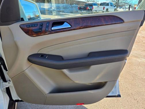 2014 Mercedes-Benz M-Class 4MATIC