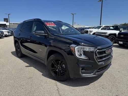 2024 GMC Terrain AWD AT4