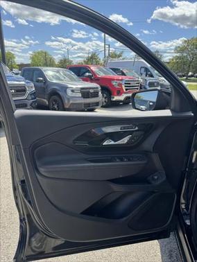 2024 GMC Terrain AWD AT4
