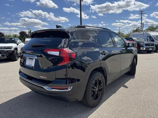 2024 GMC Terrain AWD AT4