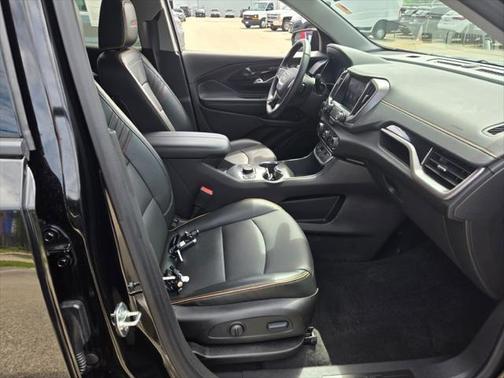 2024 GMC Terrain AWD AT4