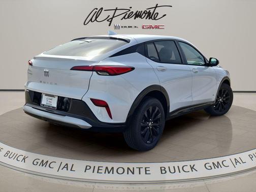 Summit White 2026 Buick Envista Sport Touring FWD