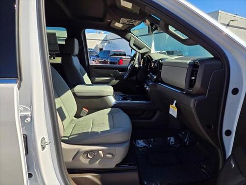 2025 GMC Sierra 2500 SLT