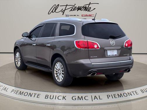 Cocoa Metallic 2010 Buick Enclave 1XL