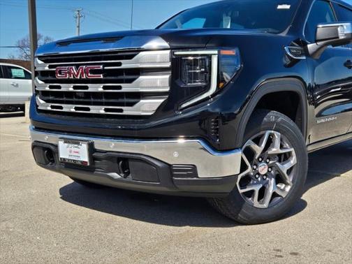 2025 GMC Sierra 1500 SLE