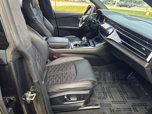 2021 Audi RS Q8 4.0T