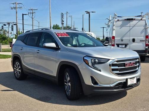 2020 GMC Terrain SLT