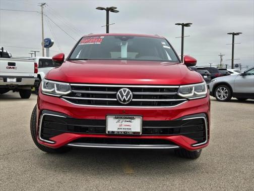 2024 Volkswagen Tiguan 2.0T SEL R-Line 4MOTION