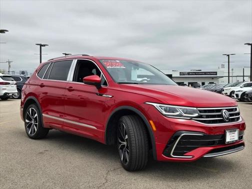 2024 Volkswagen Tiguan 2.0T SEL R-Line 4MOTION