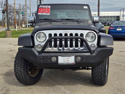 Black Clearcoat 2015 Jeep Wrangler Sahara
