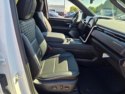 2025 GMC Sierra EV Extended Range Denali