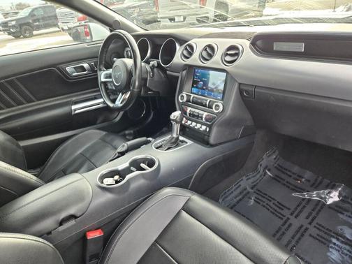 2022 Ford Mustang EcoBoost Premium