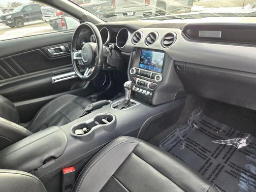 2022 Ford Mustang EcoBoost Premium