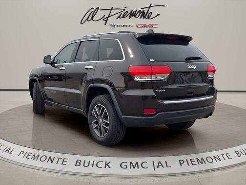 Luxury Brown Pearlcoat 2017 Jeep Grand Cherokee Limited