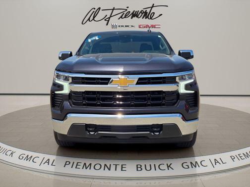 Dark Ash Metallic 2022 Chevrolet Silverado 1500 LT