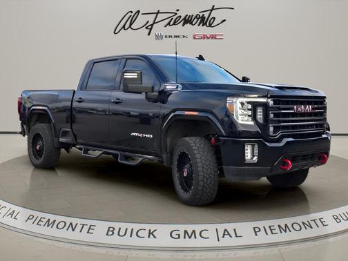 Onyx Black 2022 GMC Sierra 2500 AT4