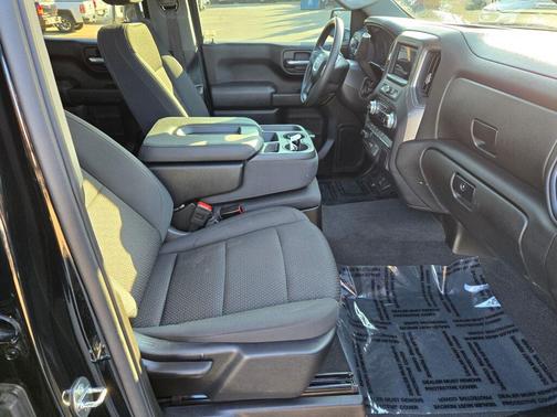 2023 GMC Sierra 1500 Pro