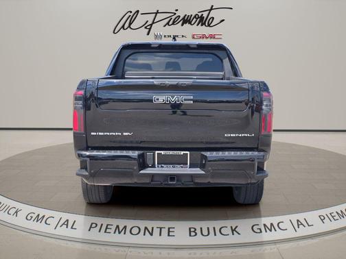 Onyx Black 2025 GMC Sierra EV Extended Range Denali