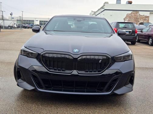 2026 BMW i5 xDrive40