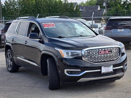 2017 GMC Acadia Denali