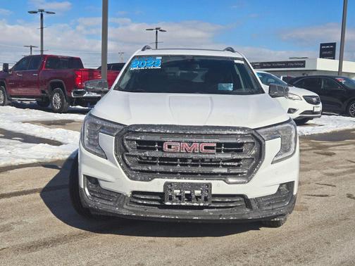 2023 GMC Terrain AWD AT4