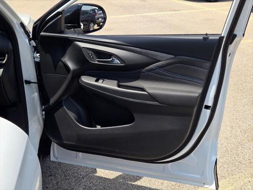 2025 Buick Envista Sport Touring FWD