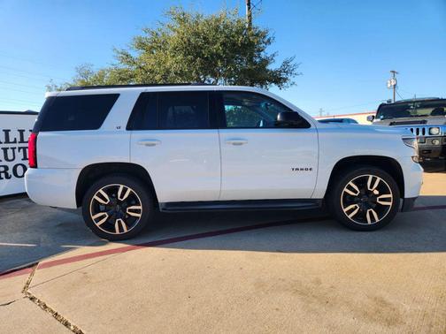 White 2018 Chevrolet Tahoe LT