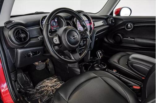 2022 MINI Hardtop Cooper