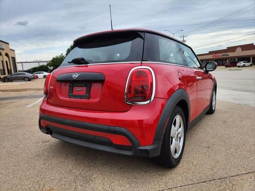 2022 MINI Hardtop Cooper