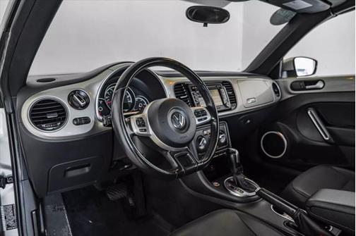 2013 Volkswagen Beetle 2.5L