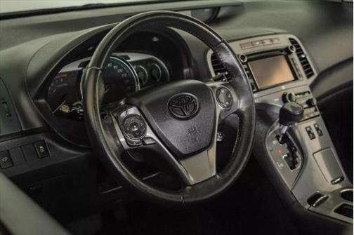 2013 Toyota Venza XLE