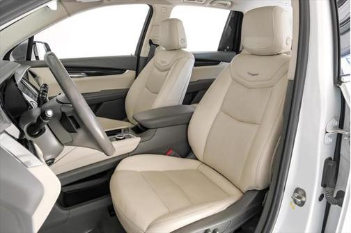 2021 Cadillac XT6 Premium Luxury AWD