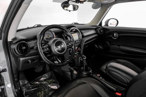 2016 MINI Hardtop Cooper