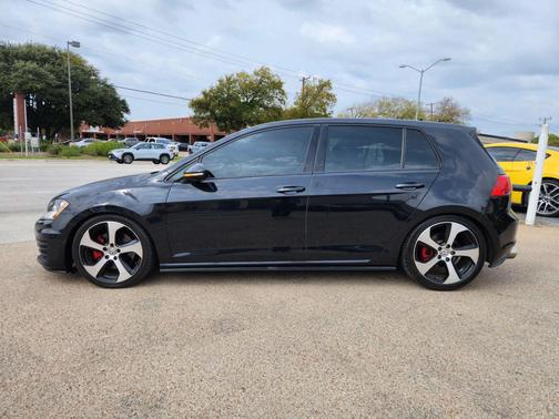 2017 Volkswagen Golf GTI 2.0T S 4-Door