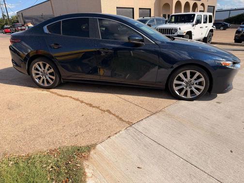 2021 Mazda Mazda3 FWD w/Preferred Package