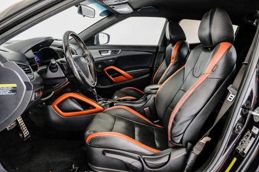 2017 Hyundai Veloster Turbo