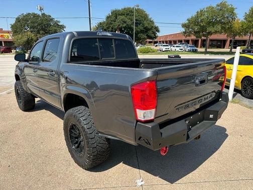 2016 Toyota Tacoma SR5