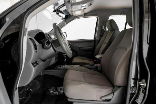 2020 Nissan Frontier SV