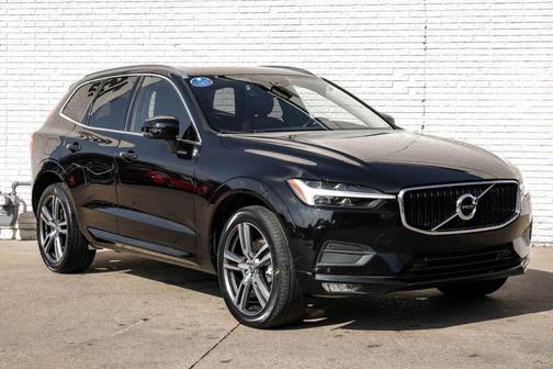 2021 Volvo XC60 T5 Momentum