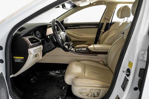 2018 Genesis G90 Premium