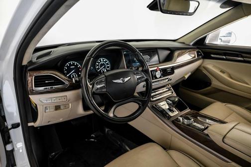 2018 Genesis G90 Premium