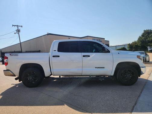 2019 Toyota Tundra SR5