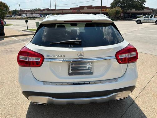 2018 Mercedes-Benz GLA 250 Base