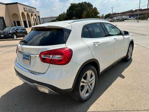 2018 Mercedes-Benz GLA 250 Base